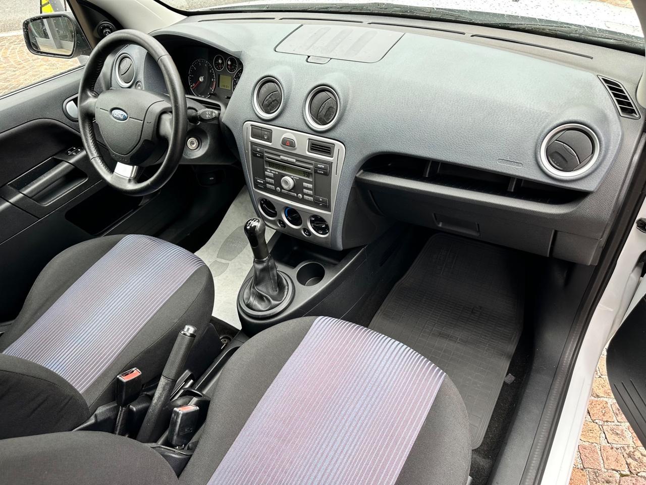 Ford Fusion 1.4Bz 80Cv 5p - Neopatentati