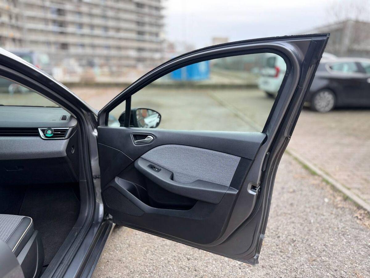 Renault Clio 1.0 tce Techno Gpl 100cv