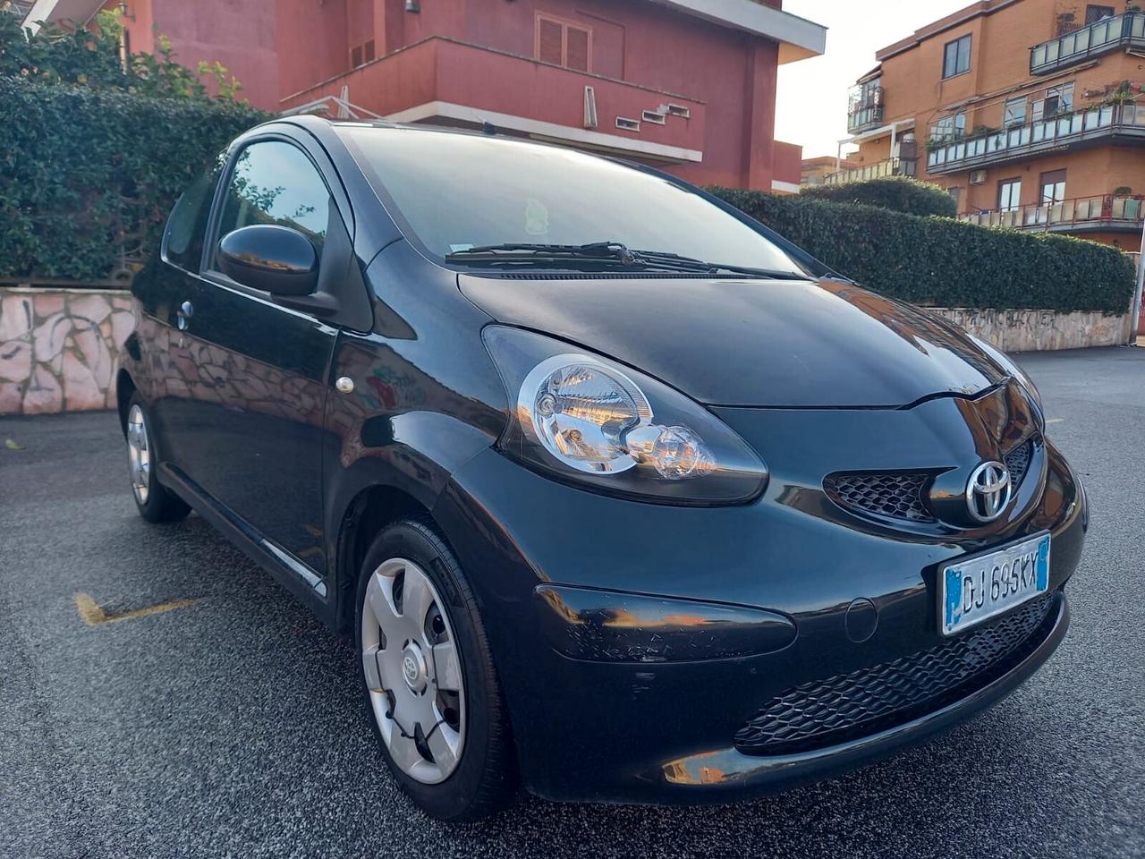 Toyota Aygo 1.0 NEOPATENTATI