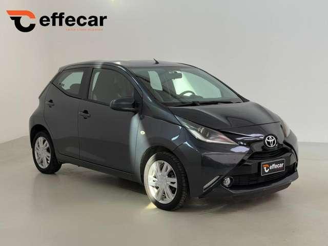 Toyota Aygo 1.0 VVT-i 69 CV 5 porte x-play