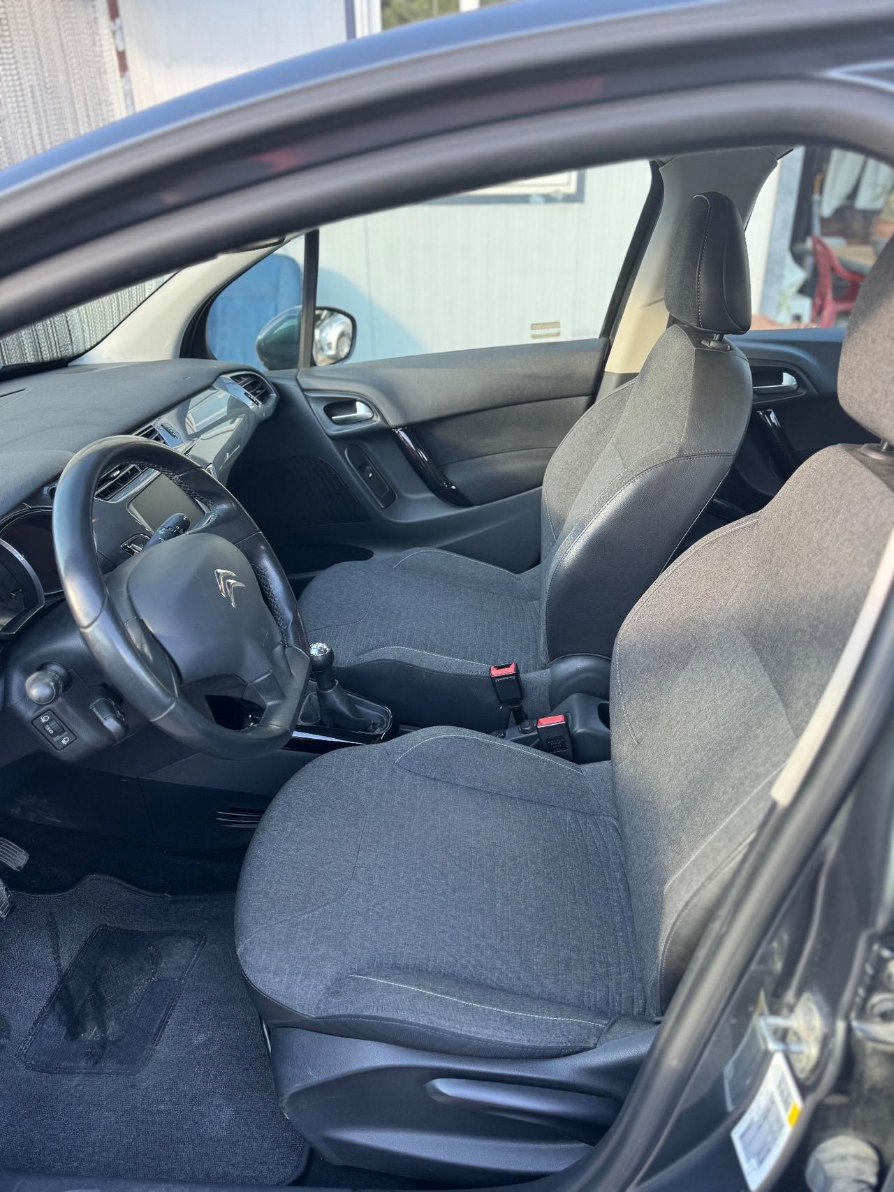 Citroen C3 PureTech 82 Selection