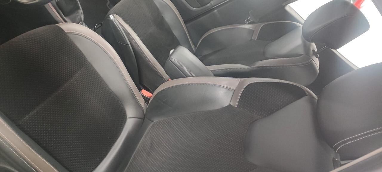 Renault Clio dCi 8V 90 CV Start&Stop 5 porte Energy Duel2