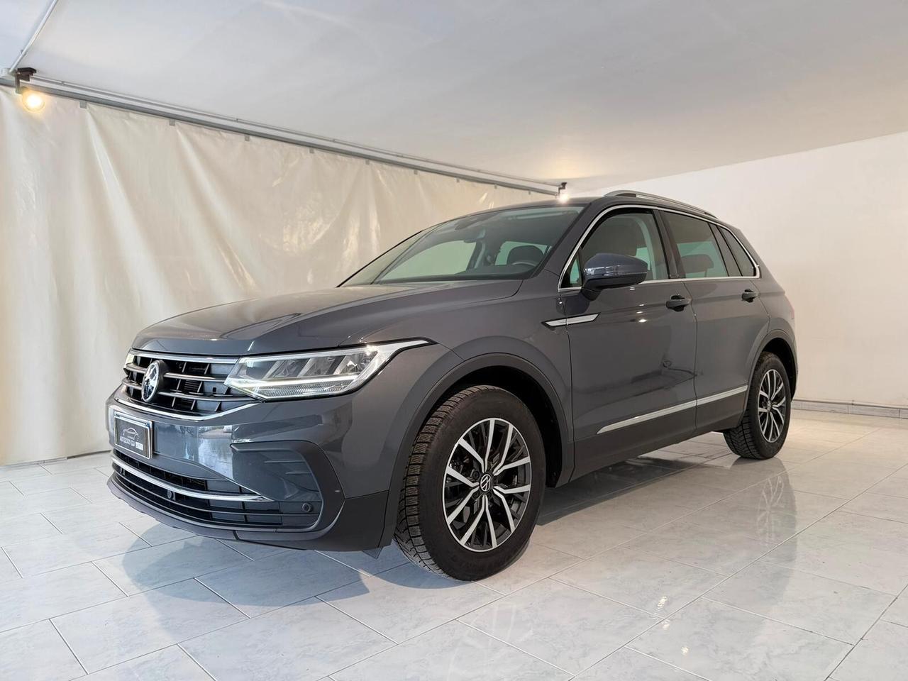 VOLKSWAGEN TIGUAN 2.0TDI AUTOMATICA IVA DEDUCIBILE