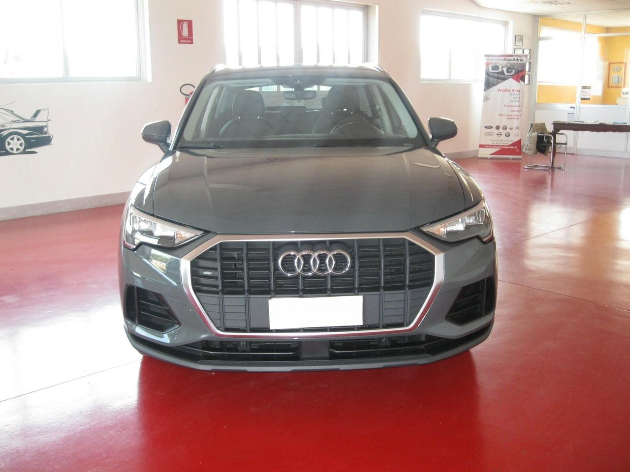 Audi Q3 35 TDI S tronic Business Advanced