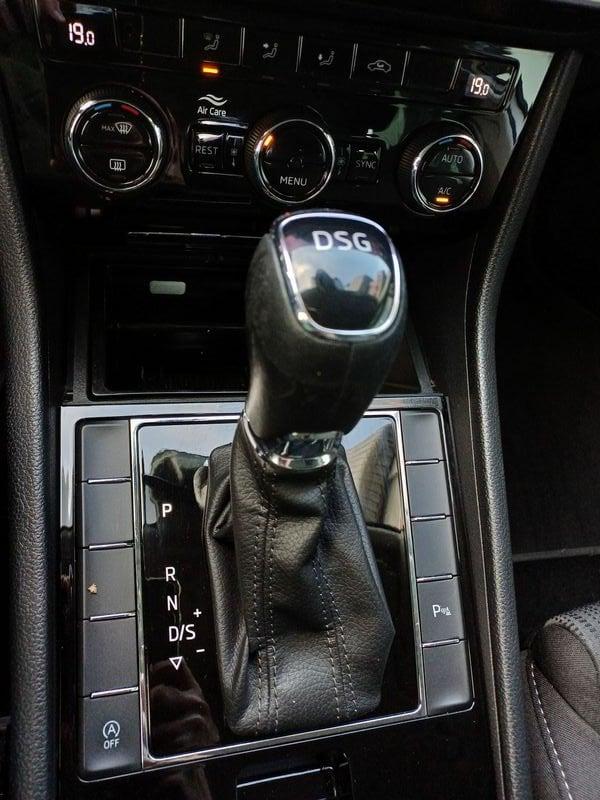 Škoda Superb 2.0 TDI SCR 110KW STYLE DSG GARANZIA - IVA ESPOSTA