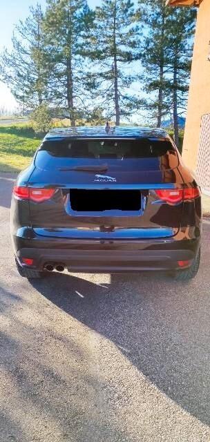 Jaguar F-Pace 2.0 D 180 CV AWD aut. R-Sport