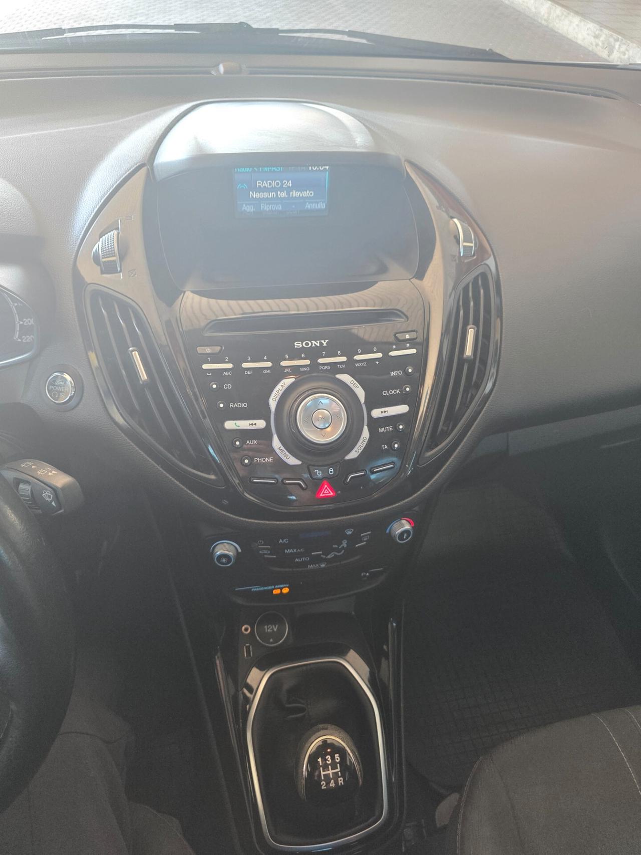 Ford B-Max Neo patentati Titanium