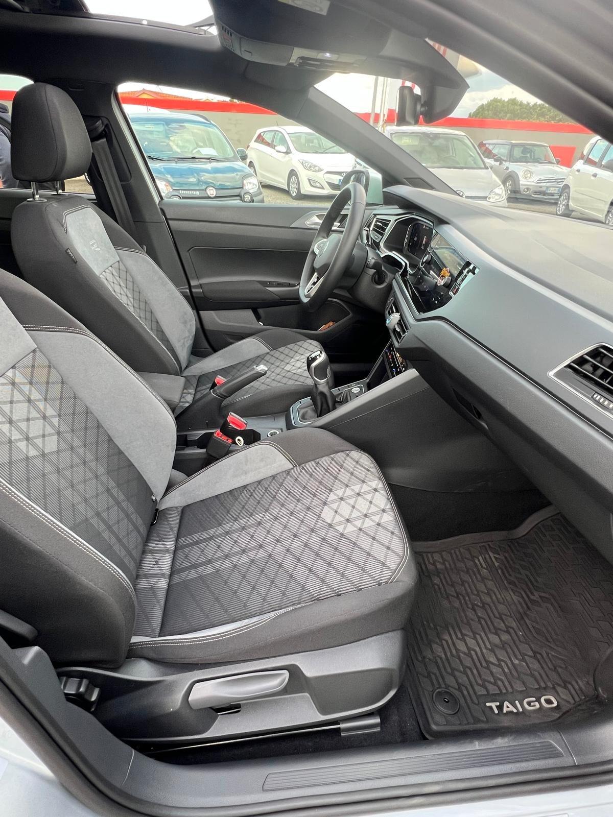 Volkswagen Taigo 1.0 TSI 115 CV DSG R-Line Plus