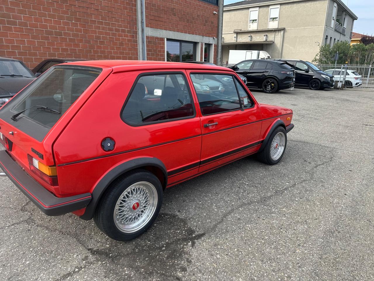 Volkswagen Golf GTI 1.6 del 1981 mk1
