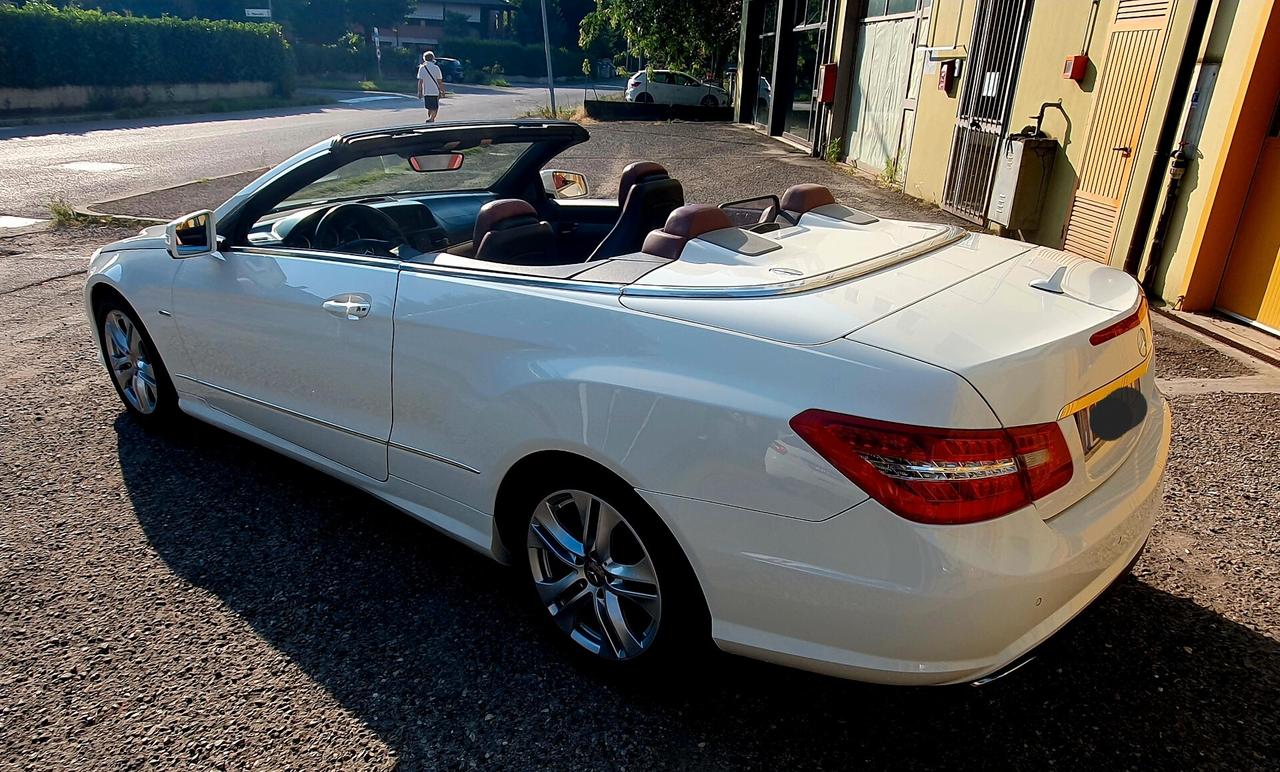 Mercedes-Benz E 220 CDI Cabrio BlueEFFICIENCY PELLE CARTIER FINANZIABILE