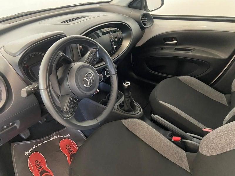Toyota Aygo X 1.0B (72 CV) Active
