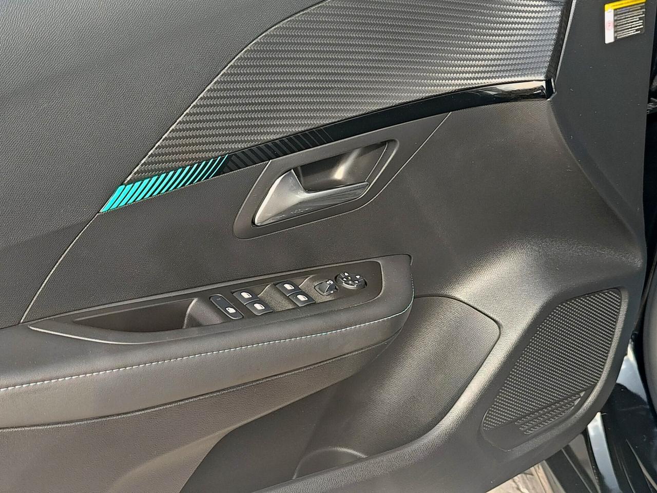 PEUGEOT 208 1.5 100 CV S&S 5P. ALLURE NAVI PACK, COCKPIT 3D