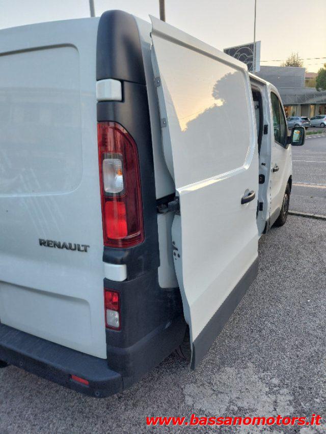 RENAULT Trafic T29 2.0 dCi 145CV EDC PL-TN Furgone Energy Ice