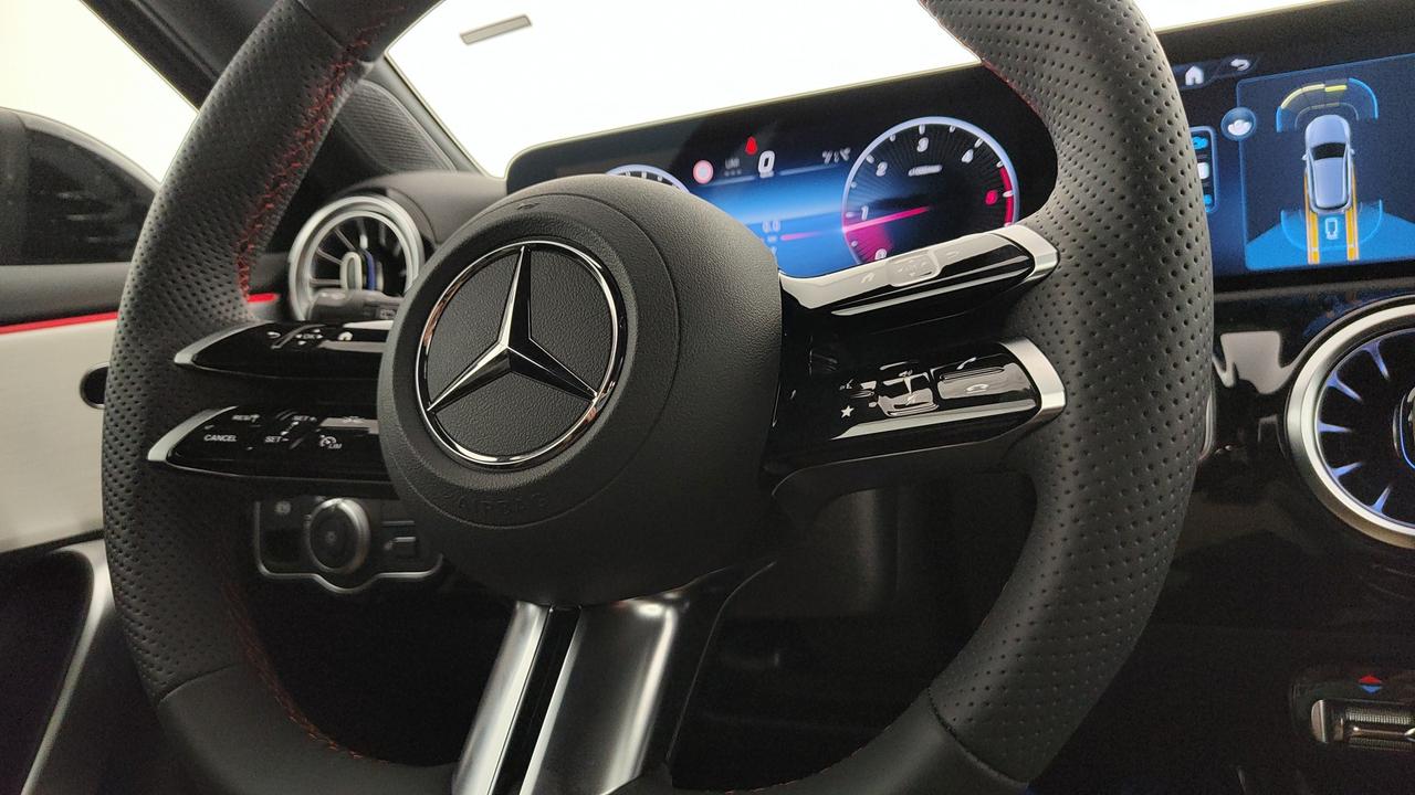 Mercedes-Benz A 180 d Automatic