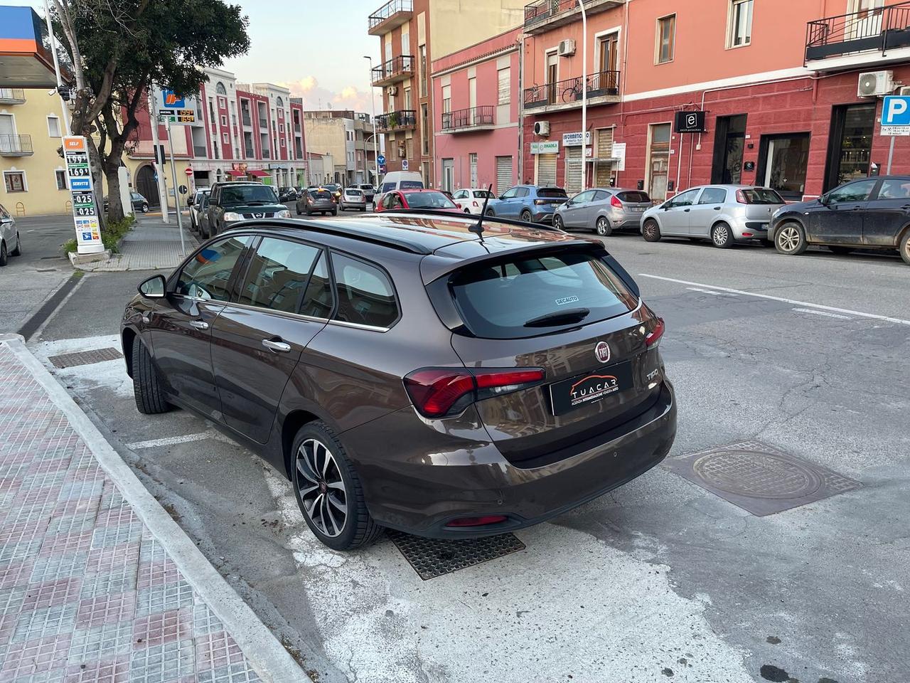 Fiat Tipo 1.6 Multijet Lounge #10180