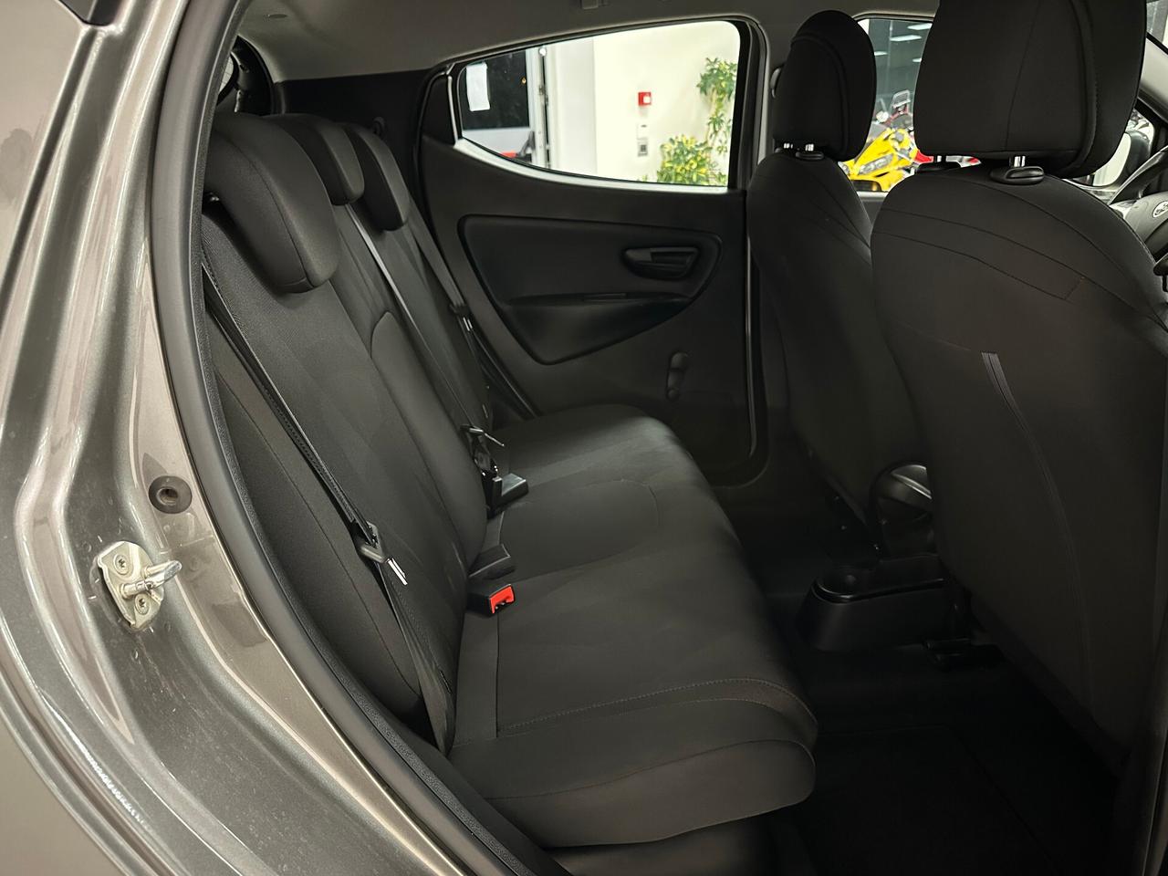 Lancia Ypsilon 1.2 69 CV 5 porte S&S Gold - 2020