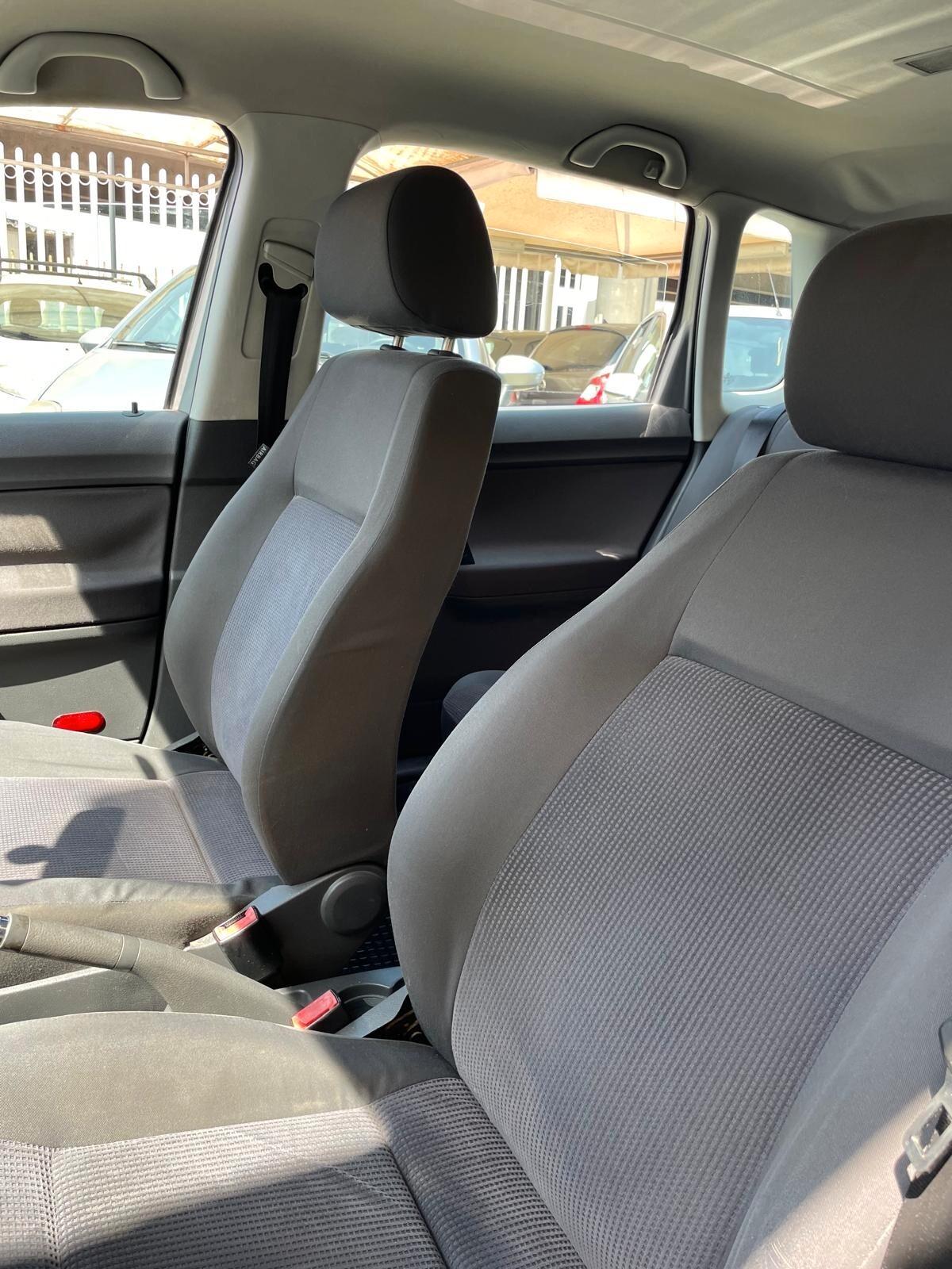 VOLKSWAGEN POLO 1.2 BENZ.