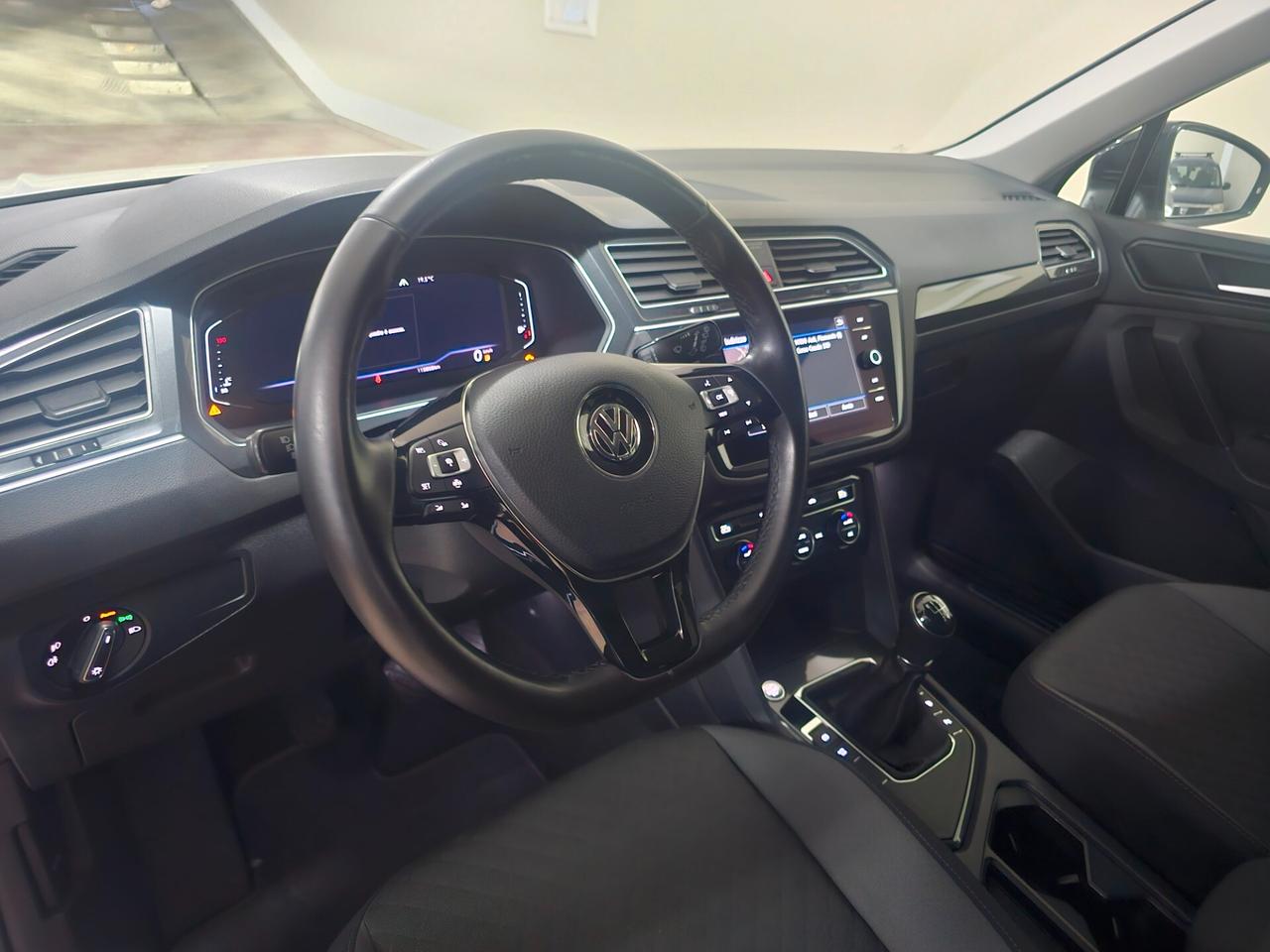 Volkswagen Tiguan 1.6 TDI SCR Sport BlueMotion Technology