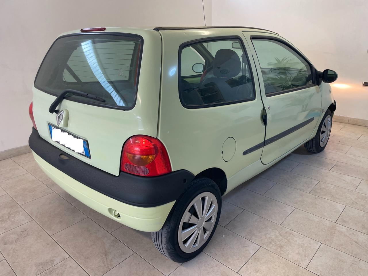 Renault Twingo 1.1 132.000KM! CLIMA,SERVOSTERZO TAGLIANDATA NEOPATENTATI