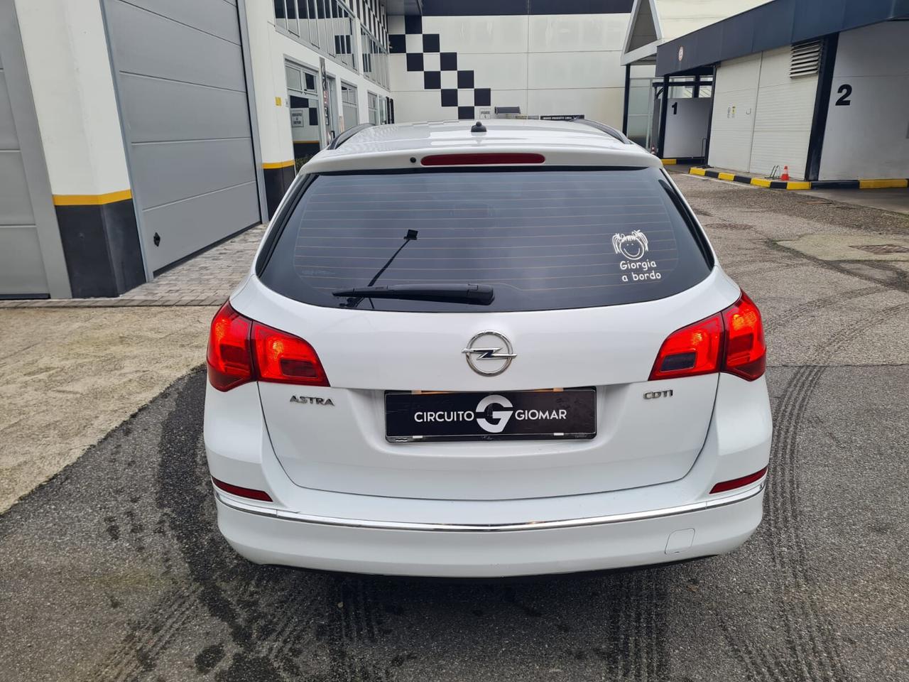 Opel Astra 1.7 CDTI 110CV Sports Tourer Cosmo