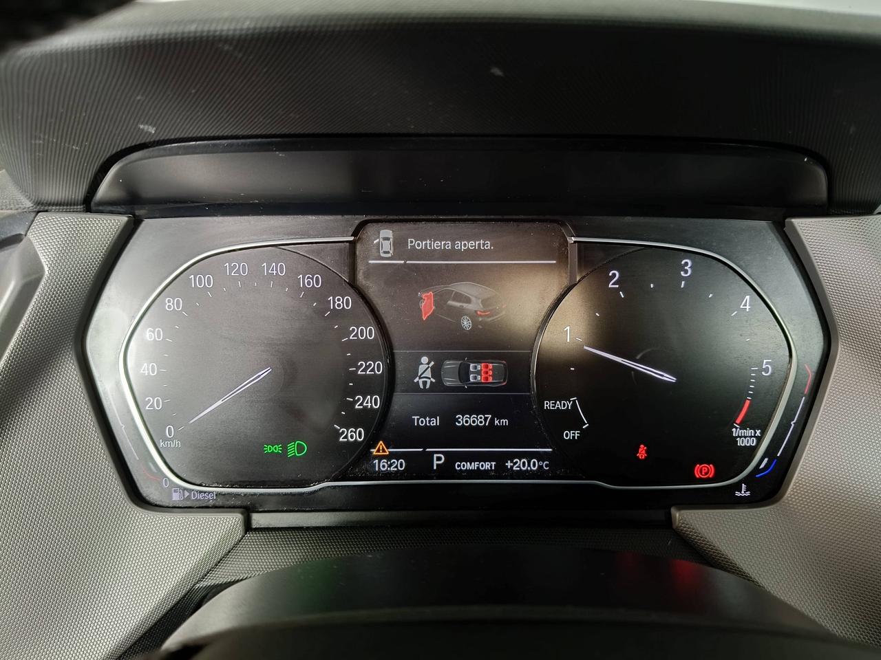 BMW Serie 1 F40 - 116d Msport Exterior auto