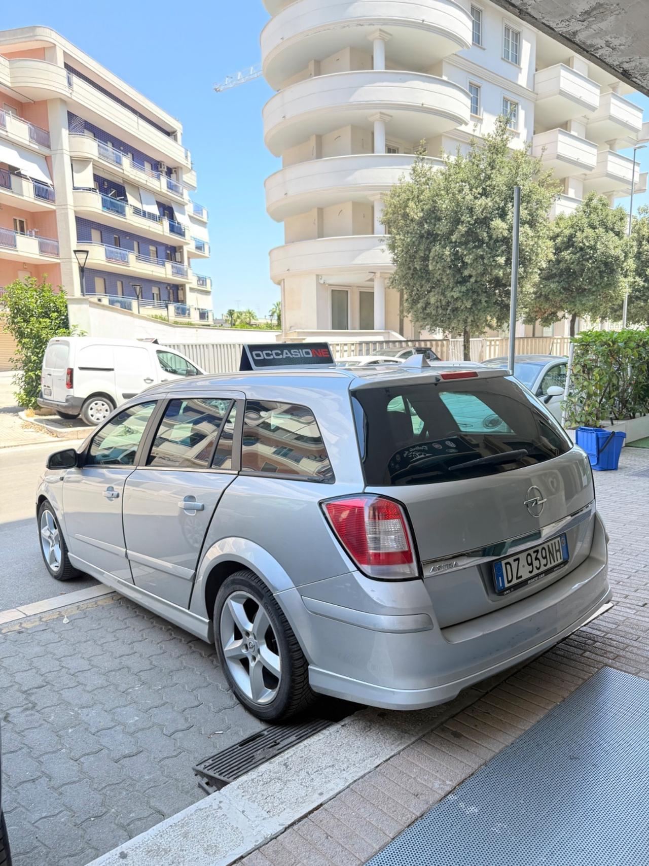 Opel Astra 1.8 16V VVT Station Wagon Enjoy