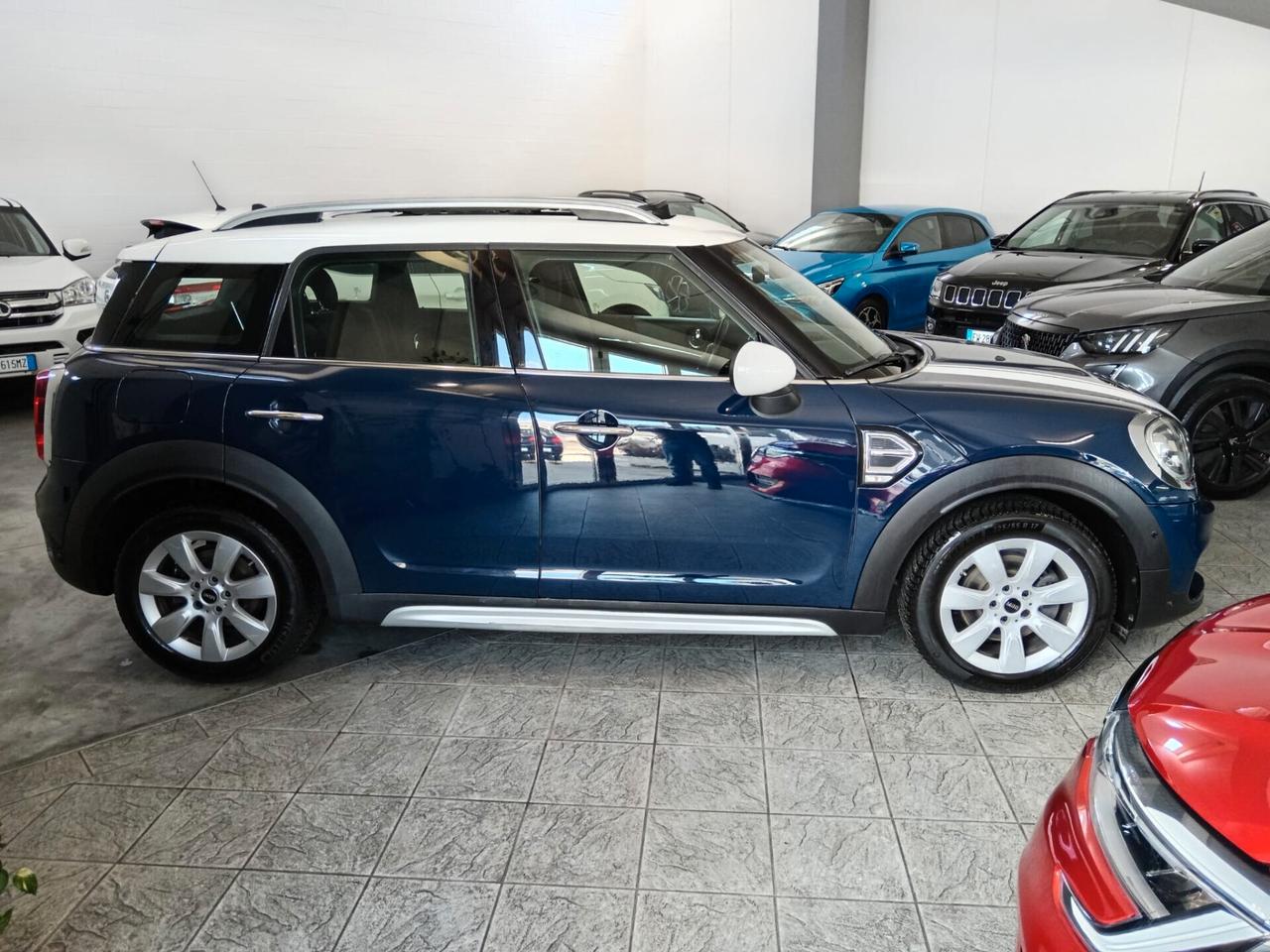 Mini Cooper D Countryman 2.0 Business Automatica Full Optional