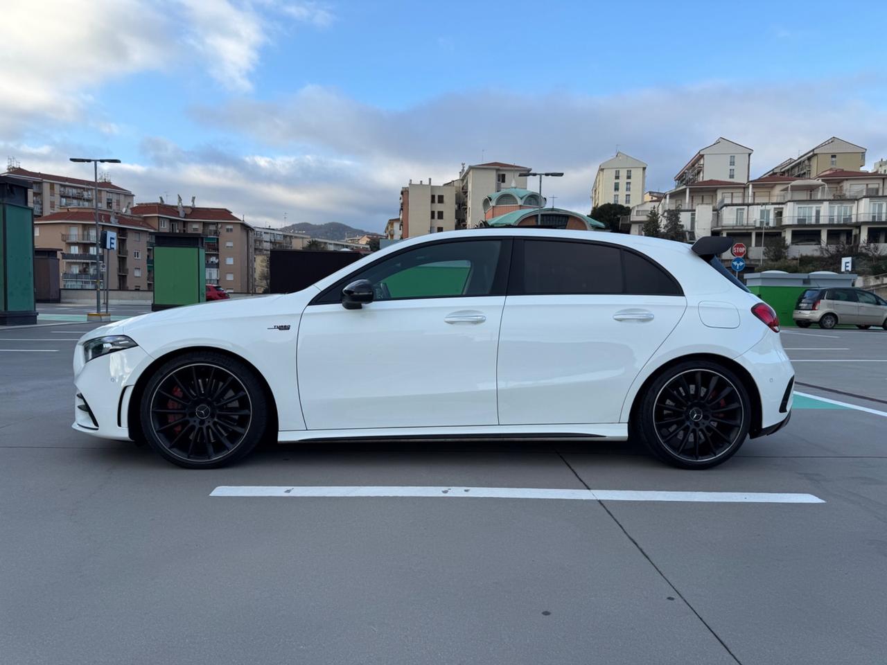 Mercedes-benz A 35 AMG A 35 AMG