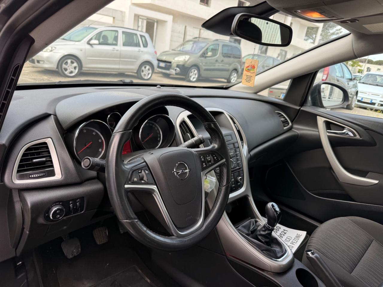Opel Astra 1.7 CDTI 110CV 5 porte Cosmo