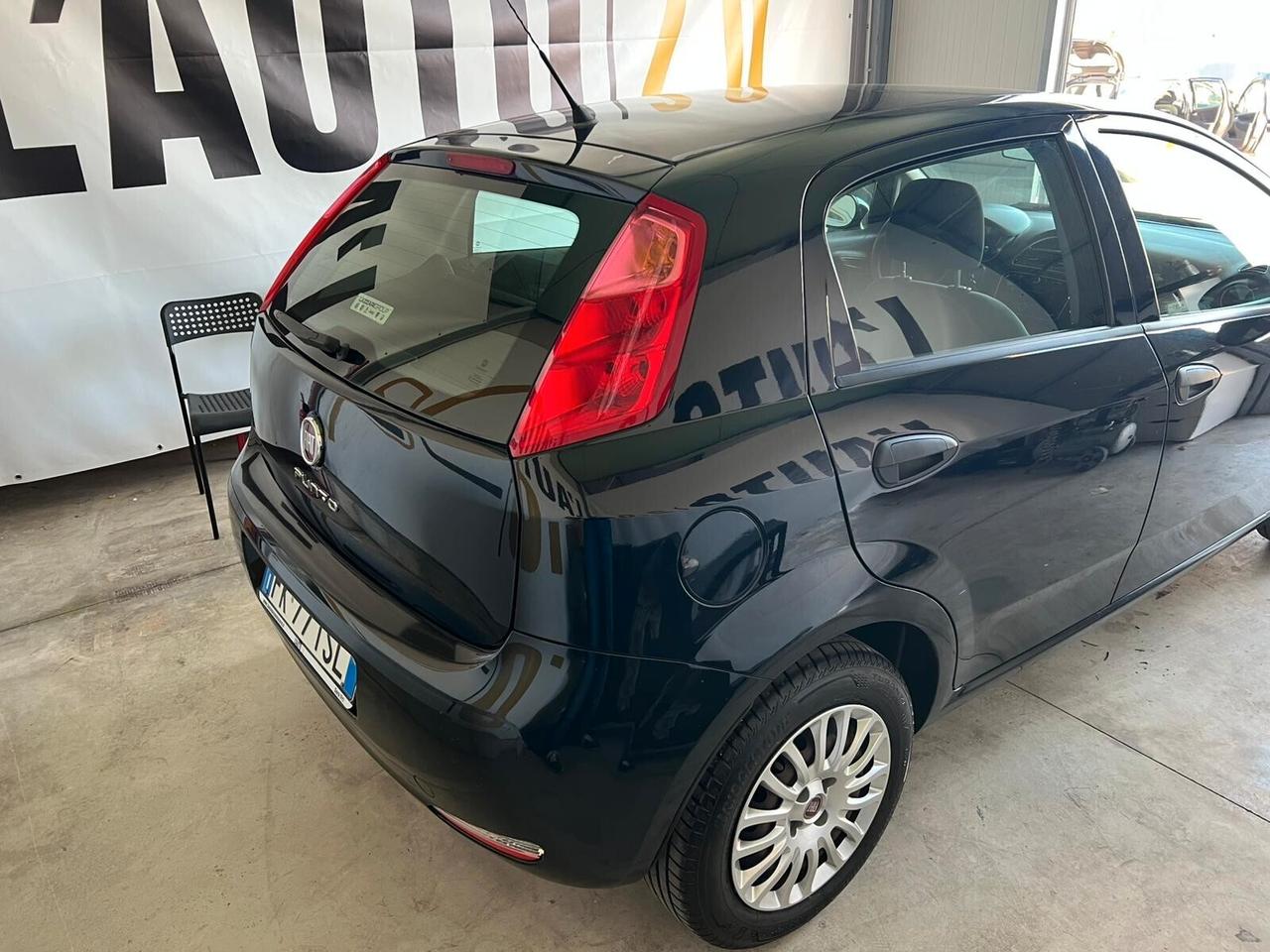 Fiat Punto 1.4 8V 5 porte Easypower Street