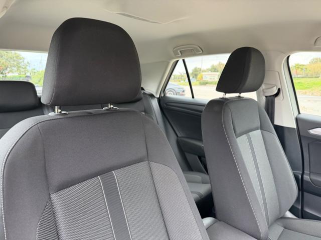 VOLKSWAGEN T-Roc TSI LIFE+NAVI+PARK AUTOMATICO+VIRTUAL+BICOLOR