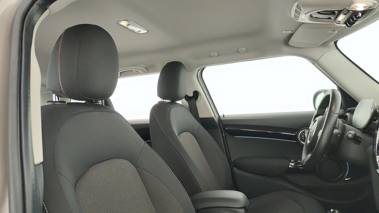 MINI Mini IV F55 2021 5p - Mini 5p 1.5 Cooper Classic auto