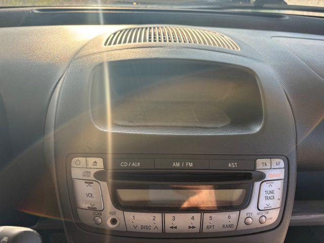 TOYOTA Aygo 1.0 12V VVT-i 5 porte OK NEOPATENTATI 5 PORTE