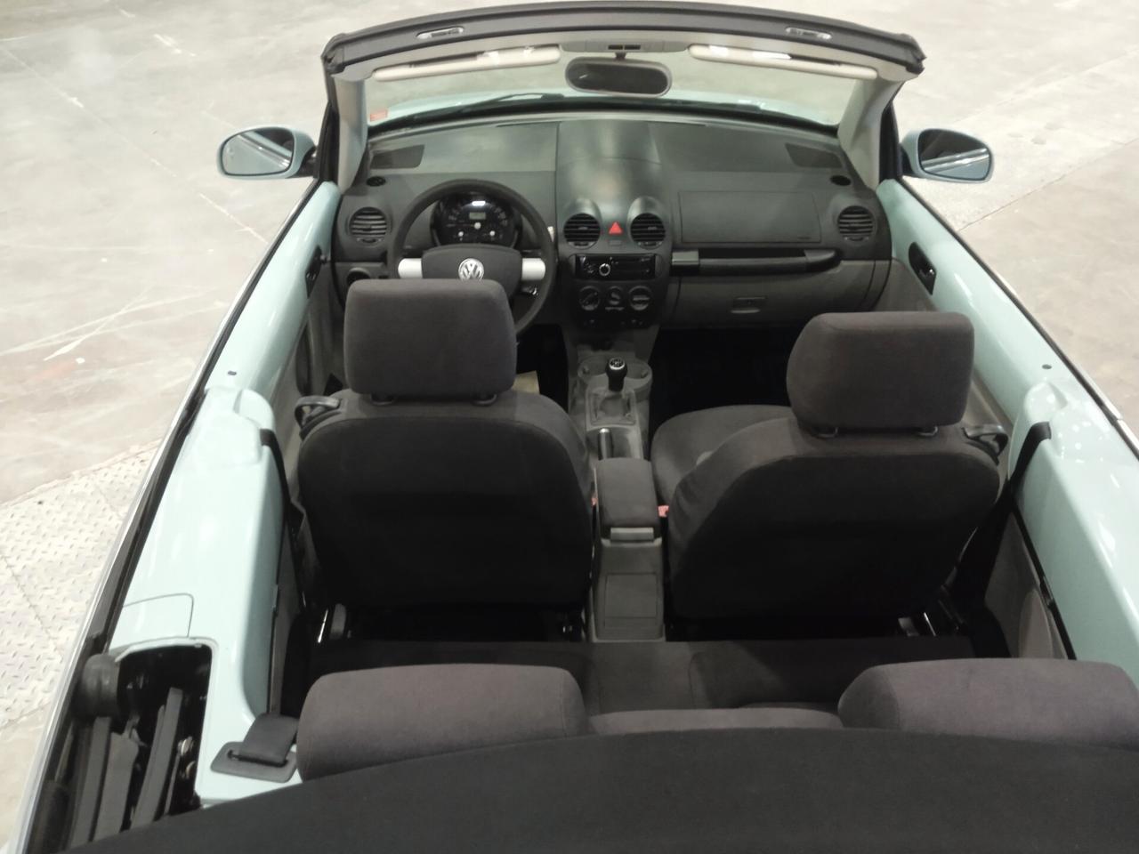 Volkswagen New Beetle 1.6 Cabrio ASI azzurro Tiffany no bollo