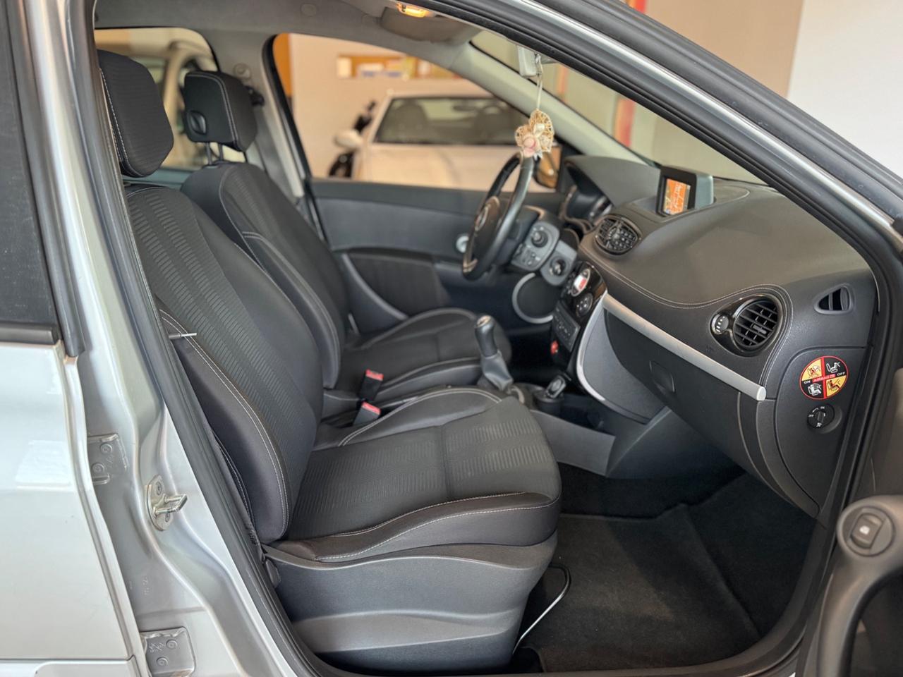 Renault Clio 1.2 16V 5 porte Live!