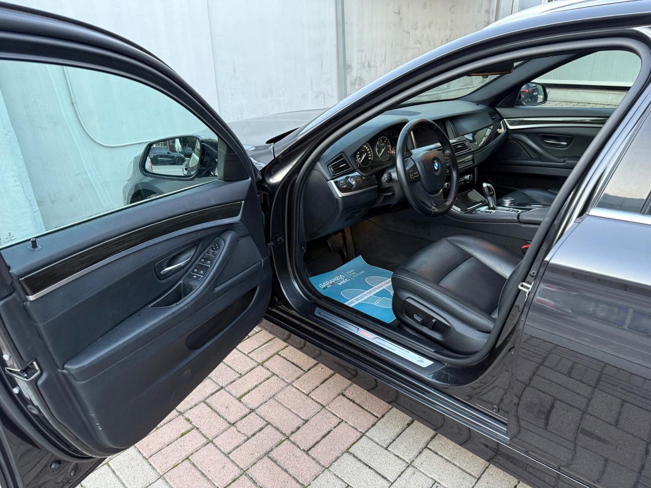 Bmw 520d Touring Luxury - GARANZIA