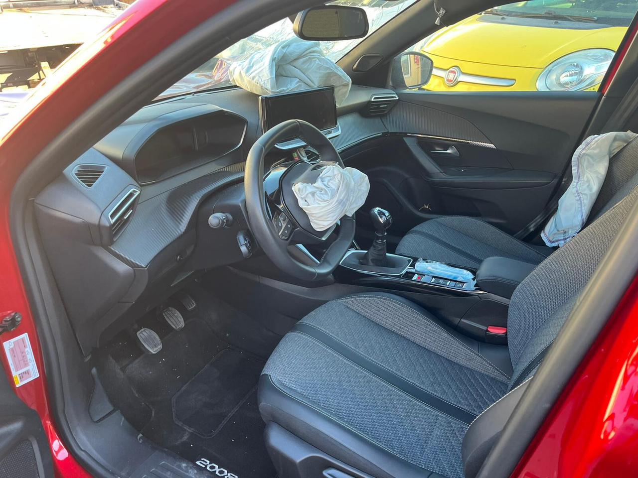 Peugeot 2008 PureTech 100 S&S Allure
