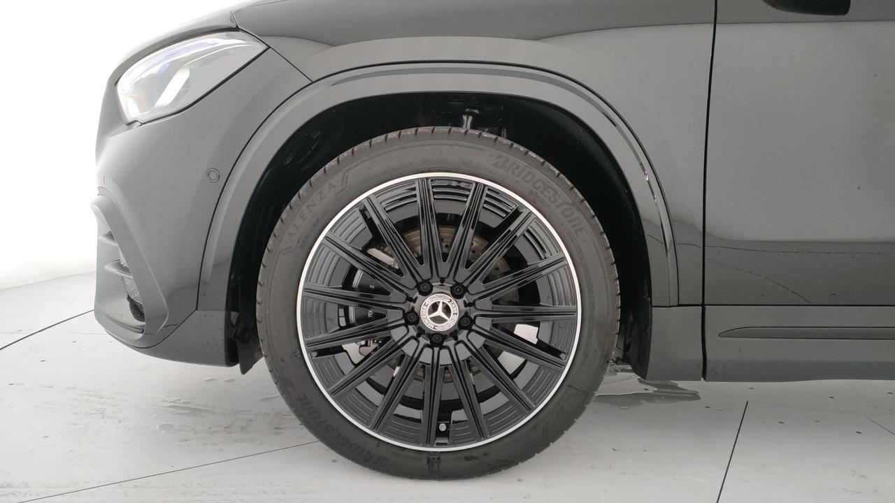 Mercedes-Benz GLA 200 d automatic