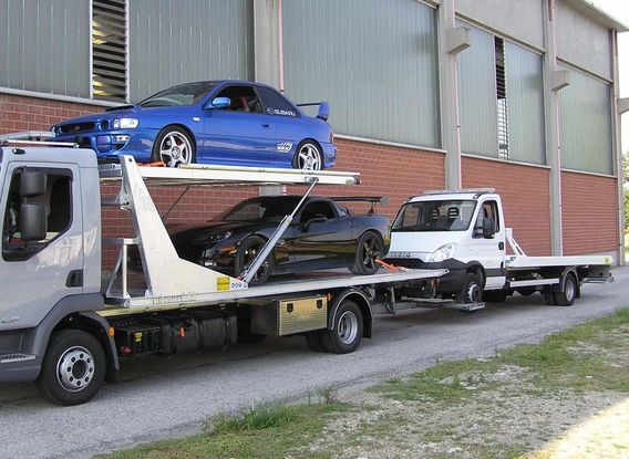 Carro attrezzi doppio piano Eurocargo 120EL22P