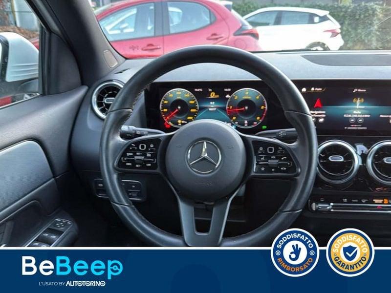 Mercedes-Benz GLA 200 D SPORT AUTO