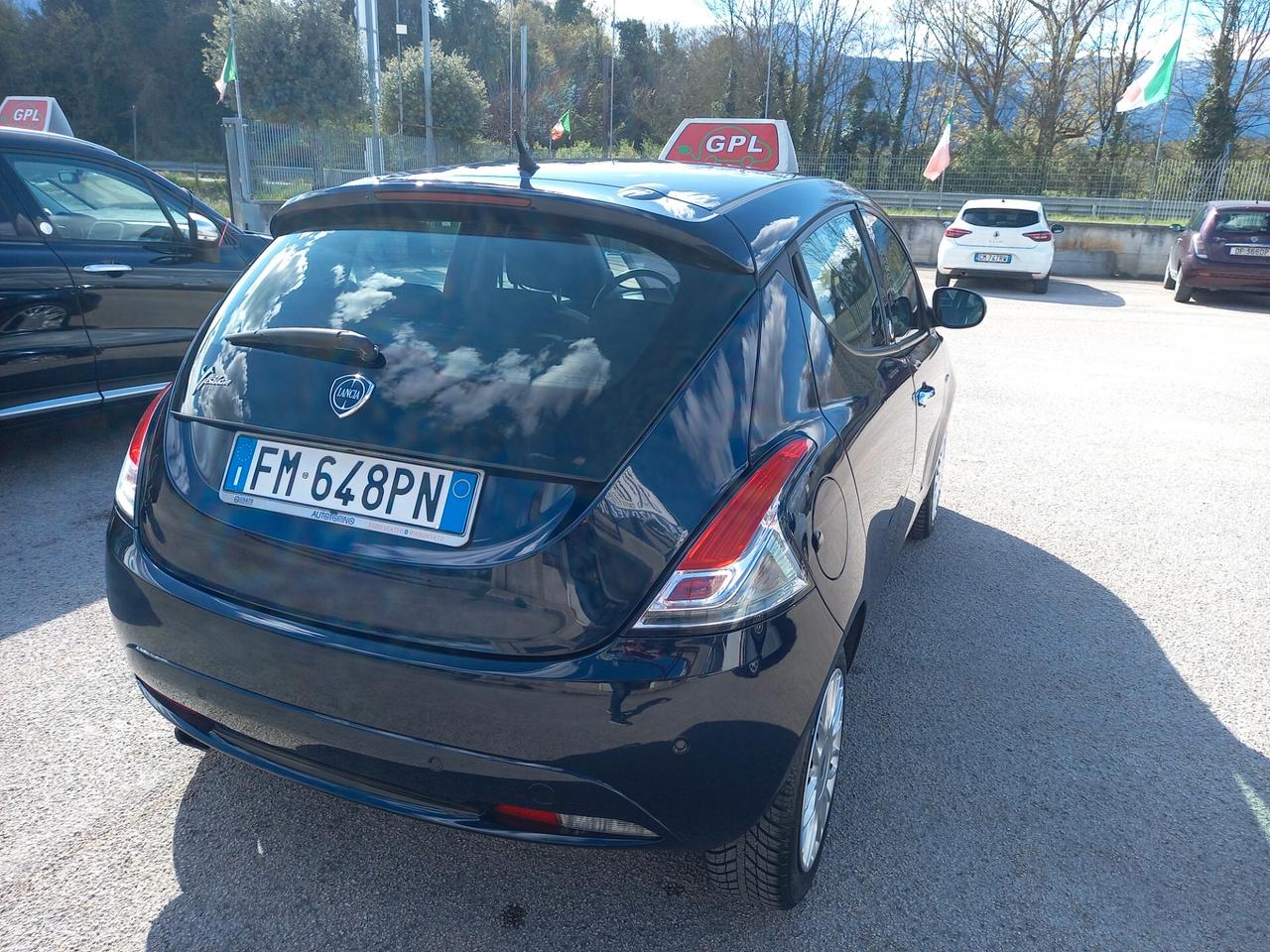 Lancia Ypsilon 1.2 69 CV 5 porte GPL Ecochic Mya