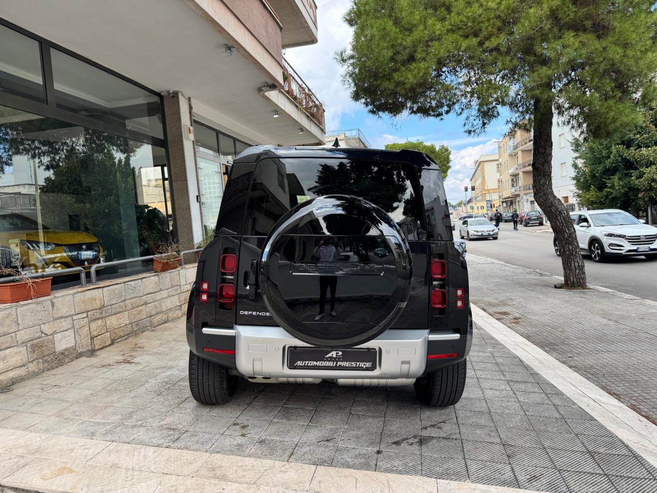Land Rover Defender 110 3.0D I6 250 CV AWD Auto S