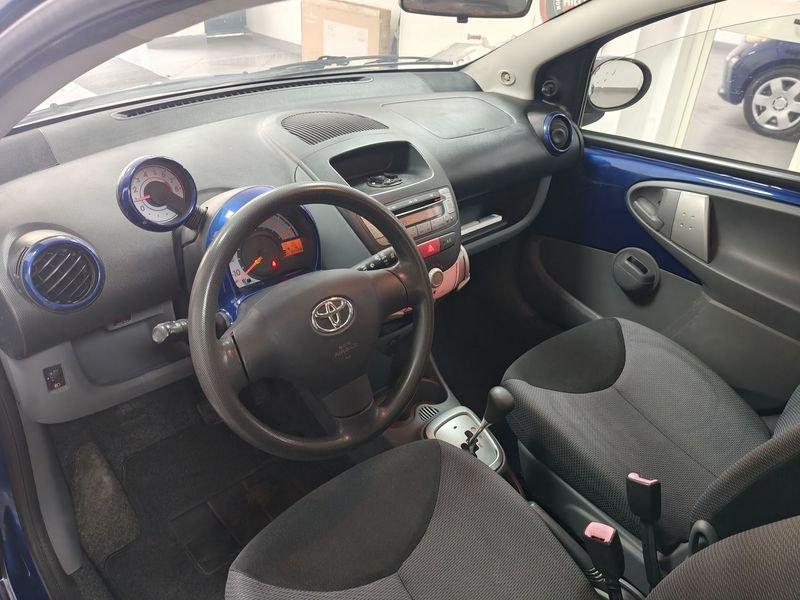 Toyota Aygo Aygo 5p 1.0 Lounge connect m-mt