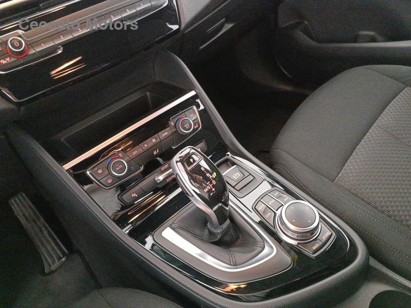 BMW Serie 2 Active Tourer 218 d Business Steptronic