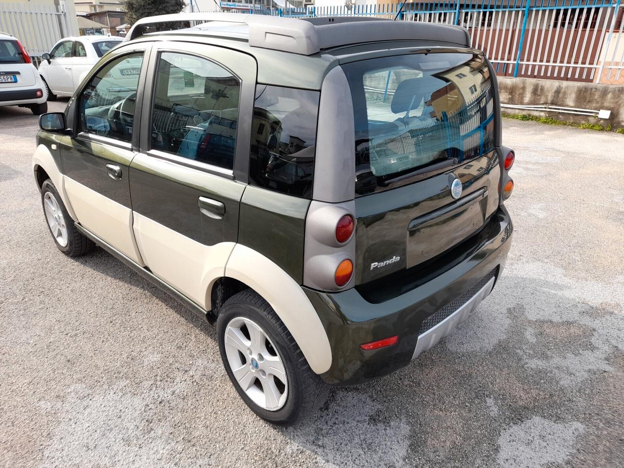 Fiat Panda 1.3 MJT 16V 4x4 Cross