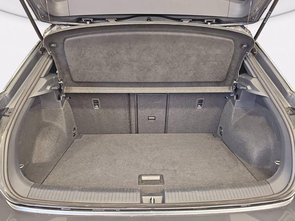 VOLKSWAGEN T-roc 1.5 tsi r-line dsg del 2022