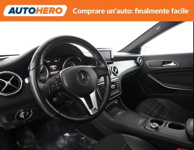 MERCEDES-BENZ GLA 200 d Automatic Sport