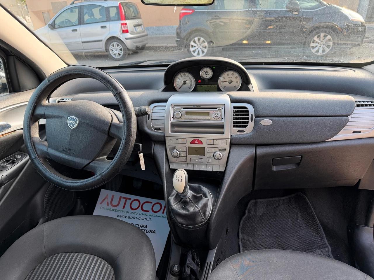 Lancia Ypsilon 1.4 Platino Ecochic GPL