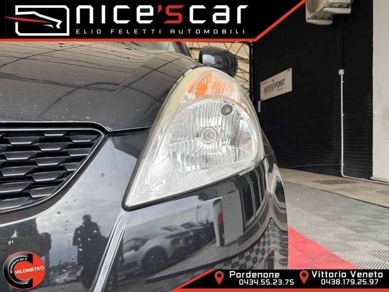 Suzuki Swift 1.2 VVT 3 porte GL Style