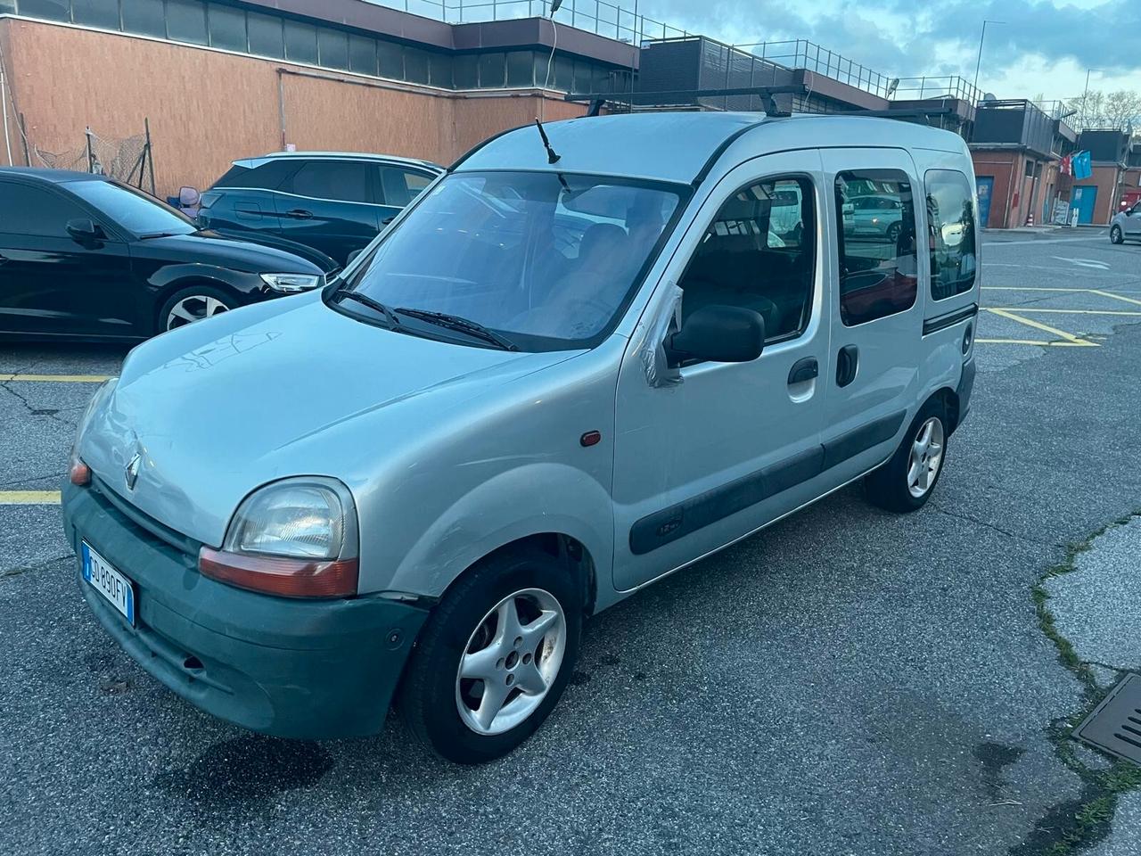 Renault Kangoo 1.2 16V 5p. Privilège